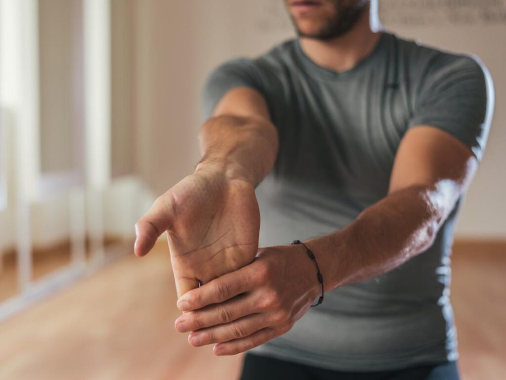 wrist stretching